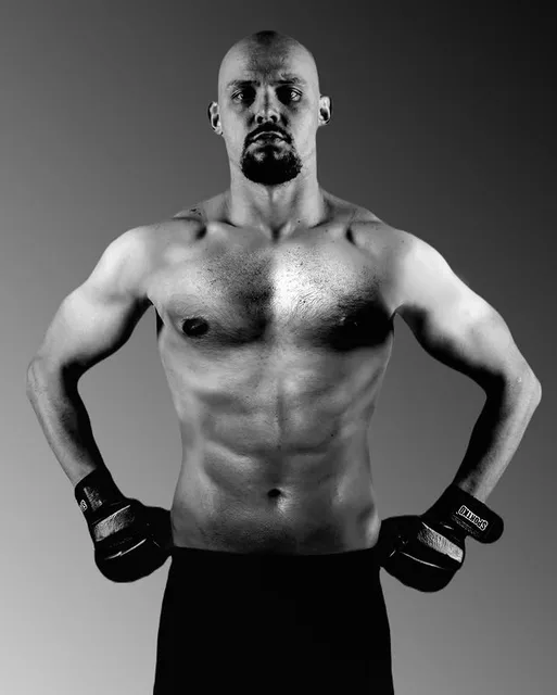 Oleksandr Larin — Model Portfolio