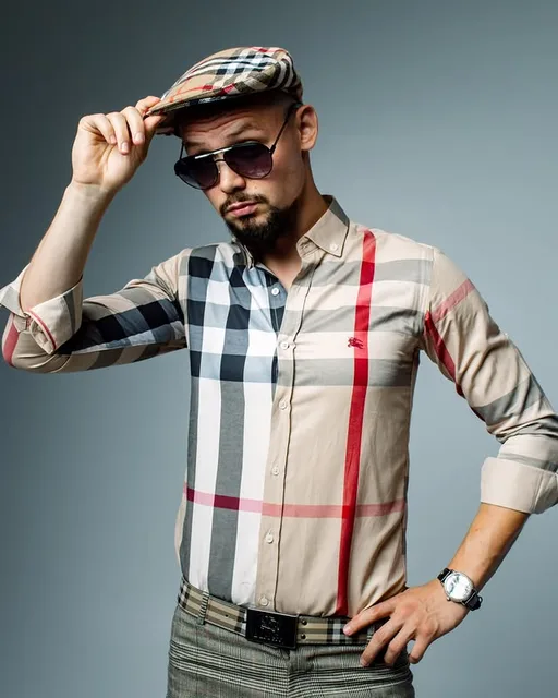 Oleksandr Larin — Model Portfolio