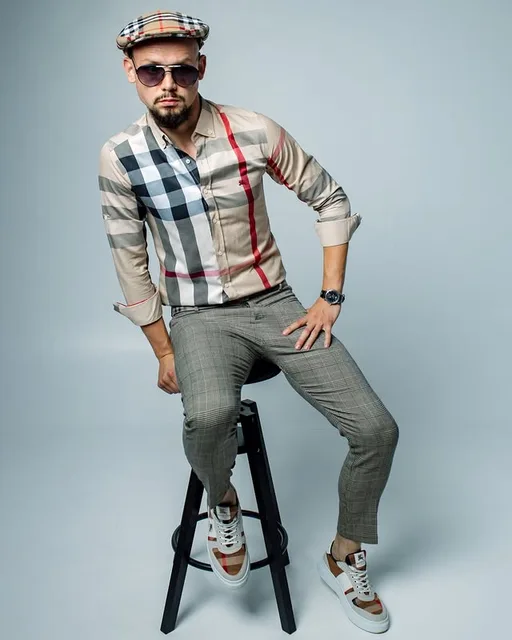 Oleksandr Larin — Model Portfolio